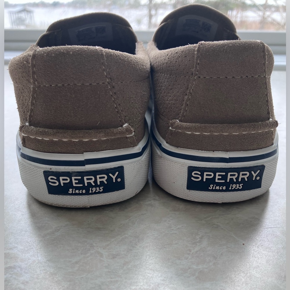 Men's Sperry Striper II Twin Gore Perf Suede NWOT Size 10 - Picture 3 of 5